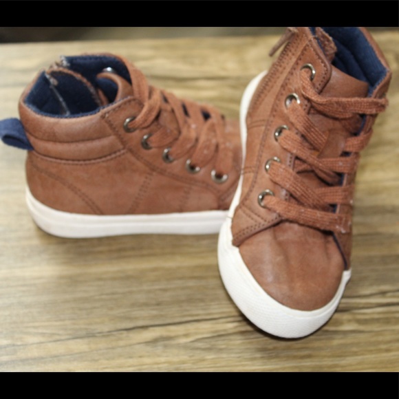 Cat & Jack hightop side zipper boys shoes - Picture 3 of 3